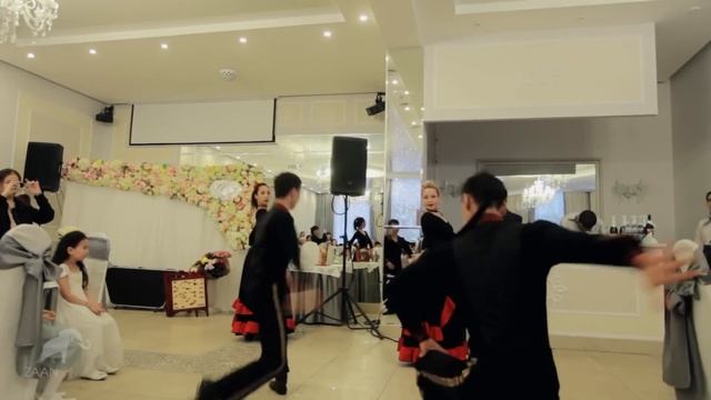 Калмыцкая свадьба. Испанский танец - студия "Баин Тег"