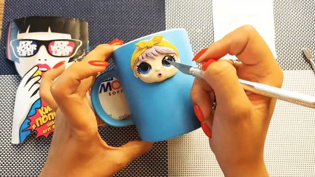 Лепим куклу Лол/ LOL surprise на кружке из полимерной глины.Polimer clay tutorial. смотреть онлайн