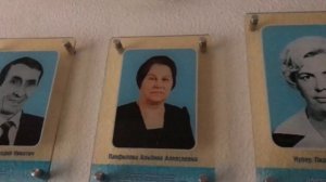 Школа #26, г. Набережные Челны, Россия. 27 лет спустя, прогулка по родным пенатам...