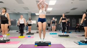 Step Workout ? CARDIO DANCE FITNESS