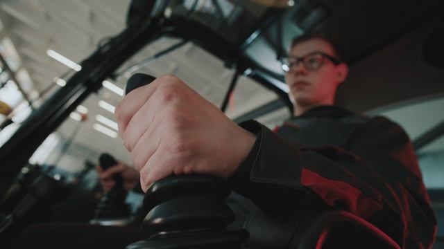 В рамках Дня СПО стартовал конкурс СПО в объективе - Обслуживание тяжелой техники.