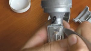 Разборка спутниковой головки. Что внутри?