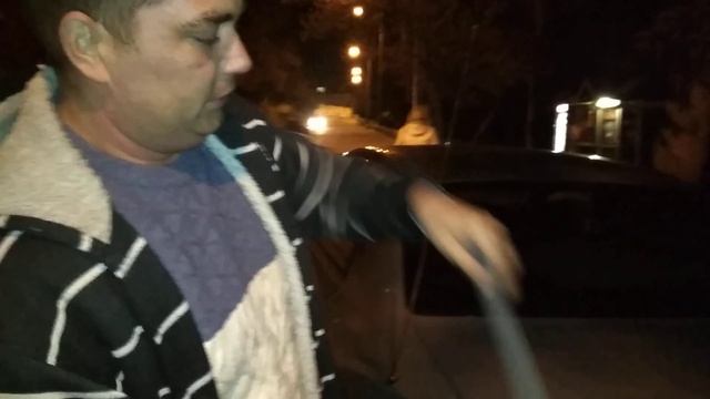 Лайфхак как сделать воронку для бензина. смотреть онлайн