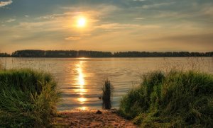 Так стоят носители другого мира!