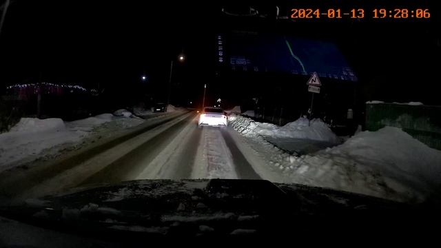 Aozoom Black Warrior Toyota Hilux (3) смотреть онлайн