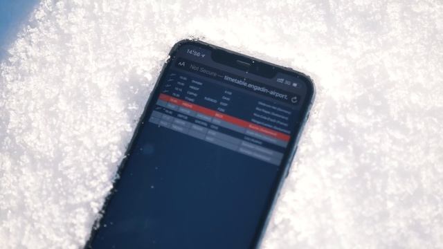 Big Jets VS Small Alpine Airport - Spotting смотреть онлайн