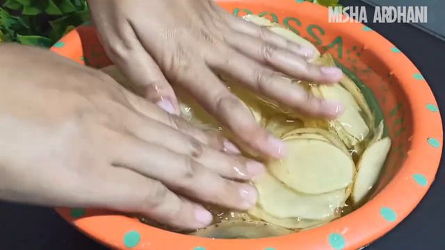 Buat Camilan Keripik Kentang Renyah Rasa Balado | Camilan Keripik Kentang Renyah ala potato смотреть онлайн