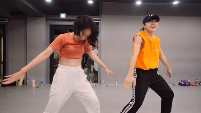 V - Jay Park(박재범) / Yoojung Lee X Koosung Jung Choreography смотреть онлайн