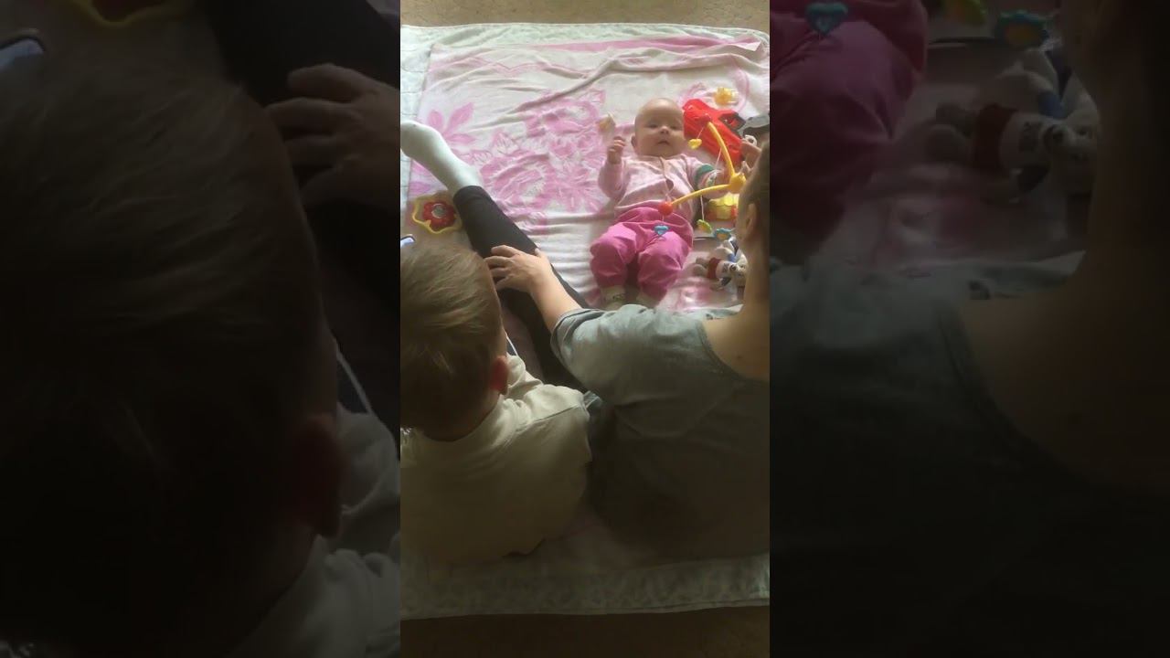 Визжим с утра до ночи смотреть онлайн