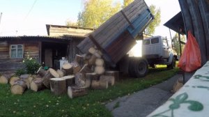 Газон самосвал и 5 кубов дров