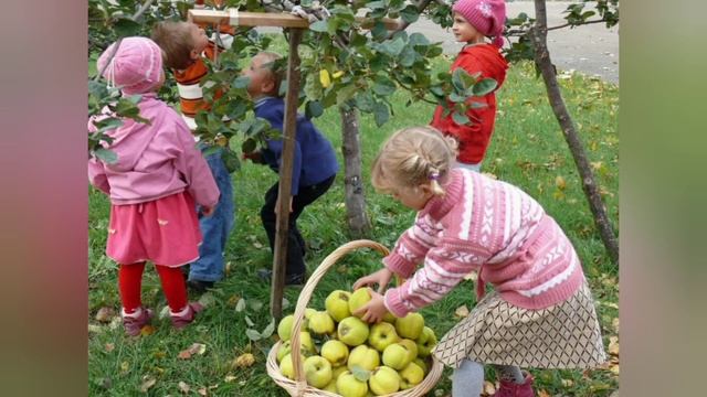 Беседа с детьми на тему: "Яблочный спас" смотреть онлайн