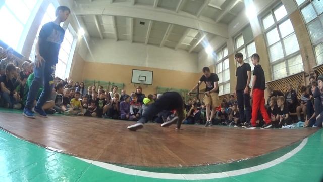 2018.09.30. Внутренний Чемпионат (Первый круг). Студия брейк-данса Sense of life смотреть онлайн