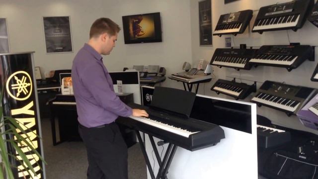 Neil at Leyland Store - Yamaha P115 смотреть онлайн