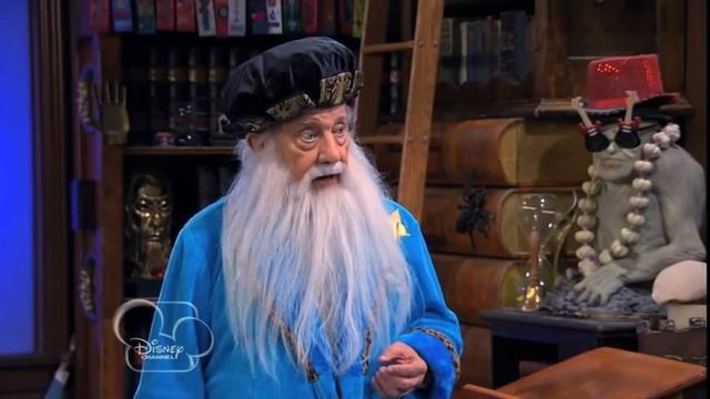 Wizards of Waverly Place - Wizards vs. Everything смотреть онлайн