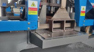 MetalTec BS 350 CA автоматический колонный ленточнопильный станок