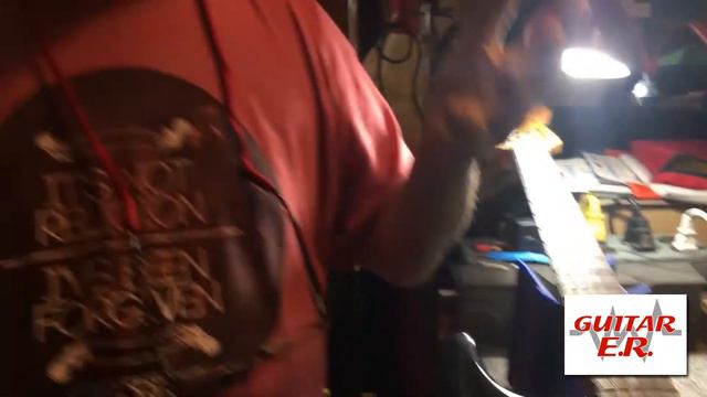 Before and After on $58 pawn shop Squire Stratocaster смотреть онлайн