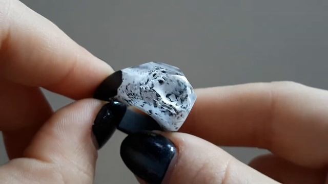 Кольцо из дерева и смолы - Спящий вулкан смотреть онлайн