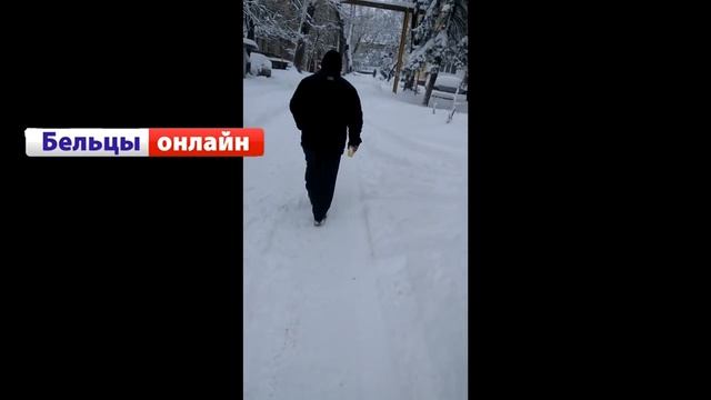Анализ мочи, снег, падение! смотреть онлайн