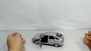 ВАЗ 2112. Металлическая модель "Автопром" масштаб 1:22. Звук, свет.