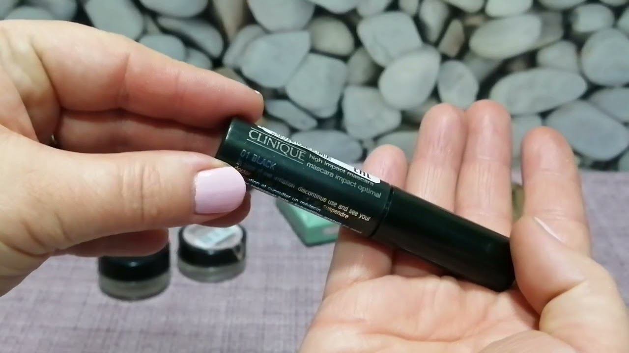 "Рабочая косметичка", что со мной из декоративки на работе