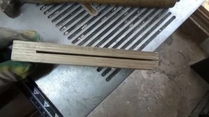 Нож для разделки рыбы.