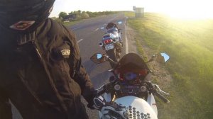 Honda RVT1000 SP-2 / Honda VTR1000F