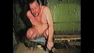 Реклама в фильме Зелёный слоник