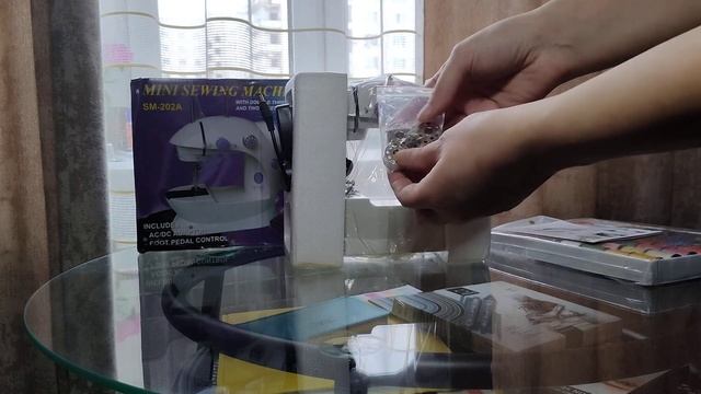 Швейная машинка SM-202A с Алиэкспресс смотреть онлайн