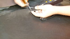 Брелок из кожи № 2