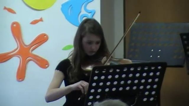 ZUŠ HD přehrávka Petra Kovačová   S Mach   Snadné concertino na motivy lid písně22 3 2012