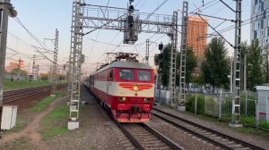 ЧС6-029 с поездом 930У и приветливой бригадой проследует О.П.Останкино