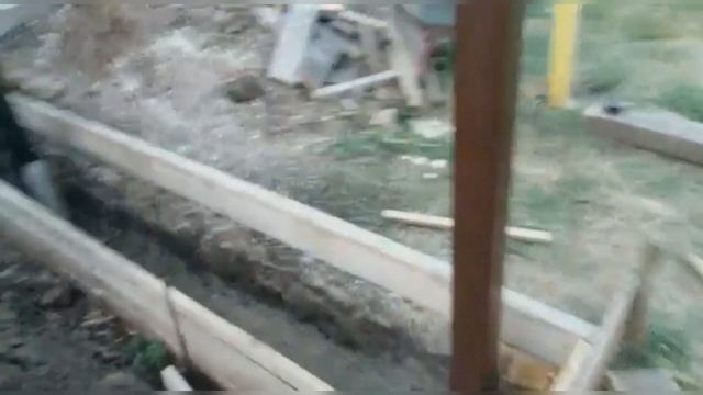 Заливка бетоном фундамента под беседку.Установка металлических столбов. Все этапы строительства.