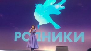 'Девочки'. исп. Лада Дениз  слова и музыка Лады Дениз