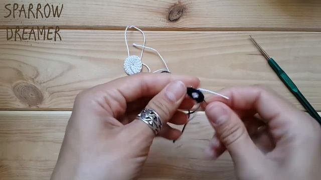 Милий в'язані гачком очі для іграшок. Принцип в'язання та зшивання деталей