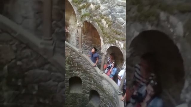 Кинта да Регалейра 
Sintra - Quinta da Regaleira The Portuguese Republic