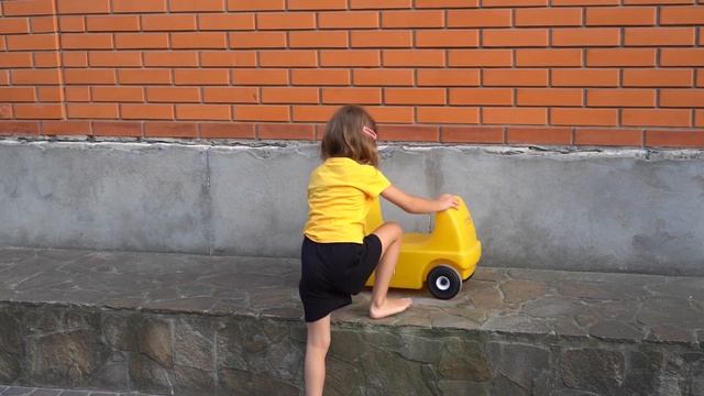 VLOG У Алисы травма. Мы завели себе кукушку смотреть онлайн