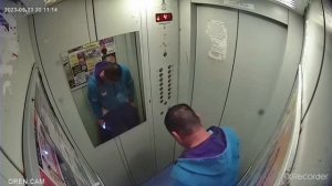 МИГРАНТ НАСРАЛ В ЛИФТЕ, В ОРЕНБУРГЕ