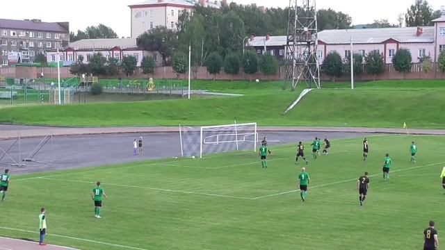 Киселевск видео. Стадион электрон Великий Новгород. Болохово стадион Машиностроитель. Стадион в Пскове футбол. Стадион электрон Псков.