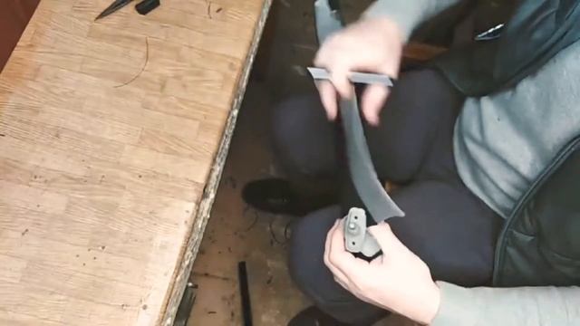 Перетяжка козырьков в Audi C4, смотреть онлайн