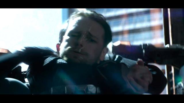 Vin Diesel's Bloodshot Fights Cyborg Soldiers! | Bloodshot | Clips & Chill смотреть онлайн