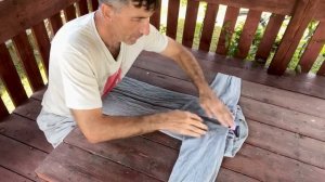 Как правильно складывать вещи в путешествие, чтобы они не мялись и занимали мало места ?