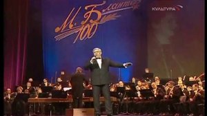 Алибек Днишев В городском саду