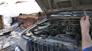 Mitsubishi Montero Sport.Замена форсунок омывателя лобового стекла