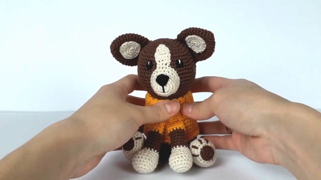 Собачка крючком. Вязаная собачка. Игрушки крючком. Чихуахуа крючком. Обзор игрушки смотреть онлайн