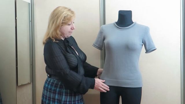 Вязание на заказ. Кофточка с бантом