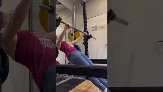 Подтягивания на низкой перекладине смотреть онлайн