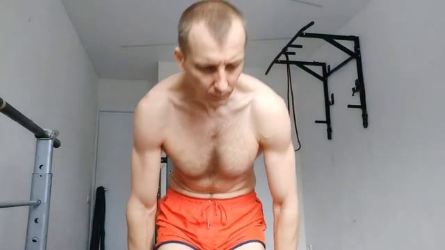 Подтягивания 40 с ч.п. (22мм). На отжиманиях схема сработала смотреть онлайн