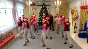 Новогодний флешмоб педагогов