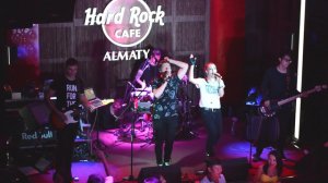 Glance - Hard Rock Cafe Almaty (2017 Живой звук)