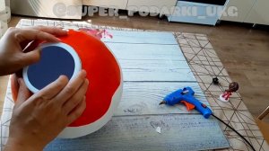 Большой киндер сюрприз. подарочный бокс. киндер своими руками.  мастер класс киндер. папье-Маше